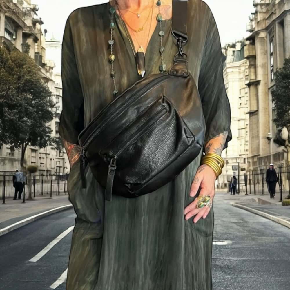 Allison Burns hand bag, cross body bags, totes and accessory
