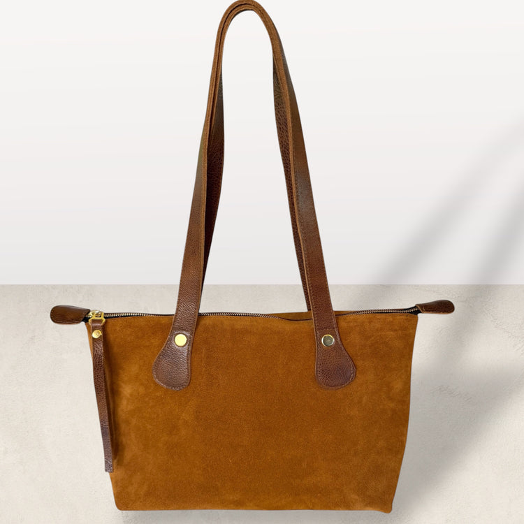 Allison Burns hand bag, cross body bags, totes and accessory